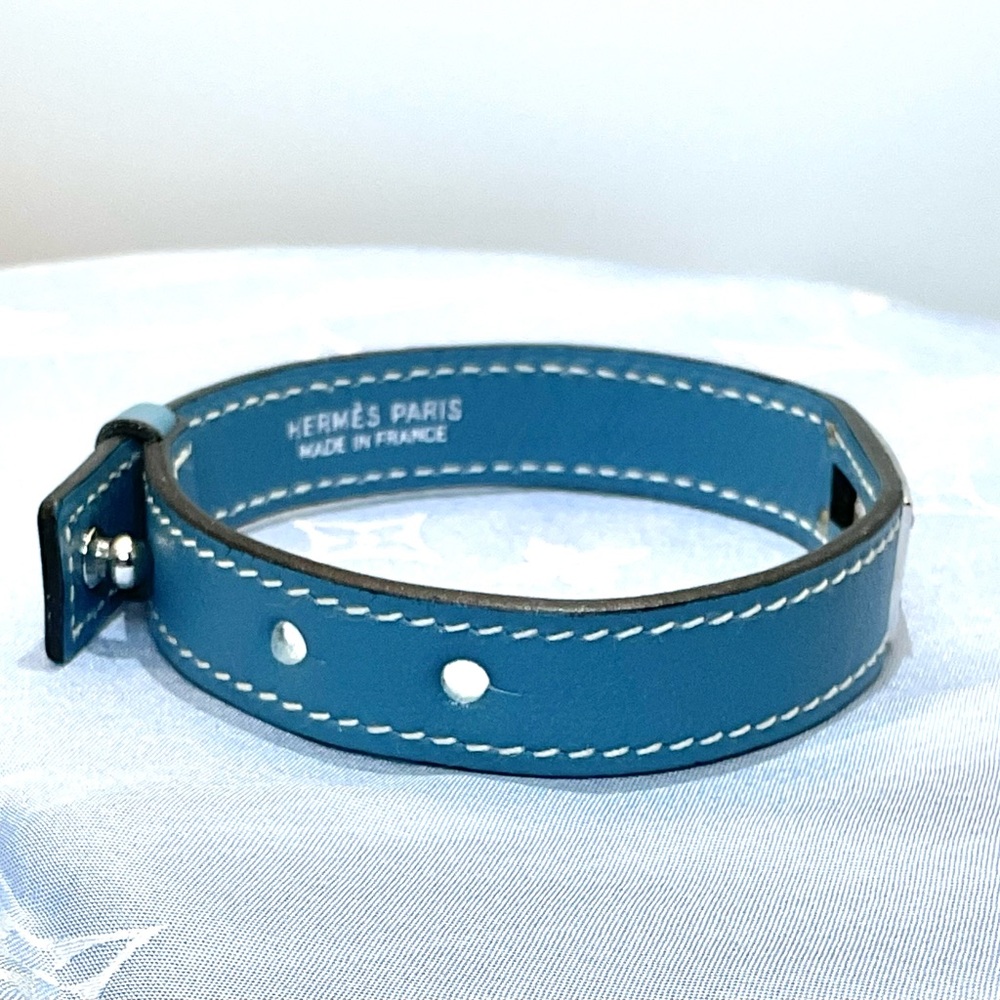 Hermes Kelly Blue Leather Bracelet with Silver Detail - Picture 6 of 8
